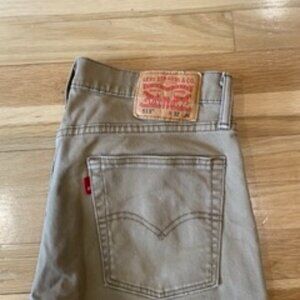 Levi's, style 513, size 32 x 34